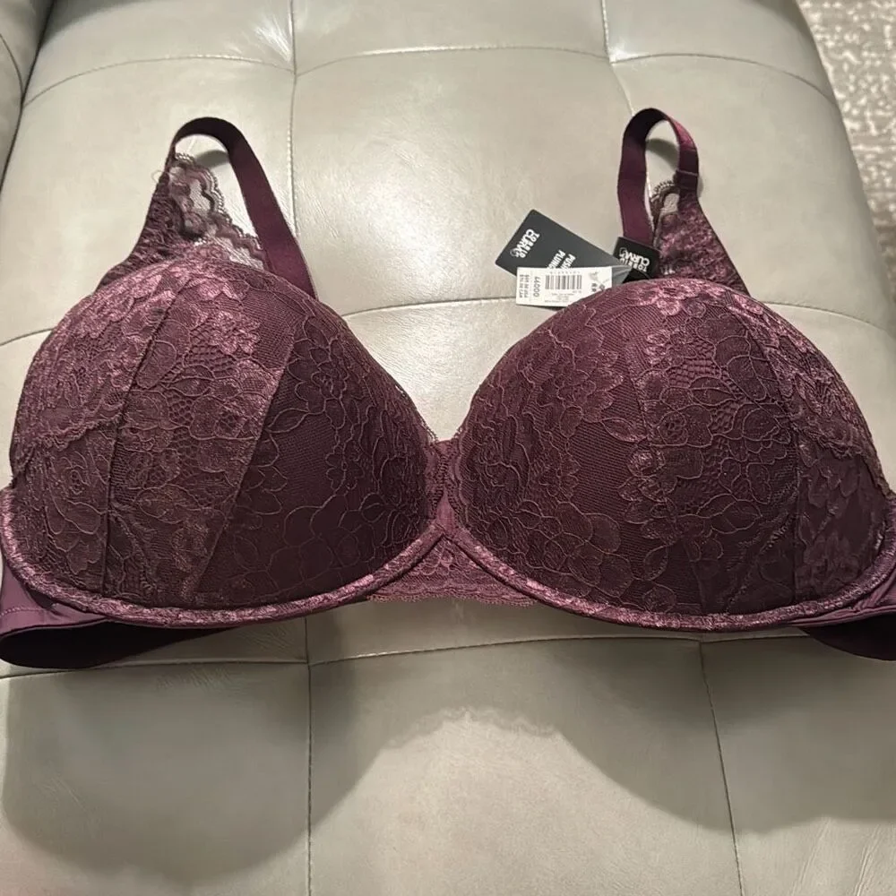 Torrid Push-Up Bra Plunge Lace Grape Purple 46DDD NWT